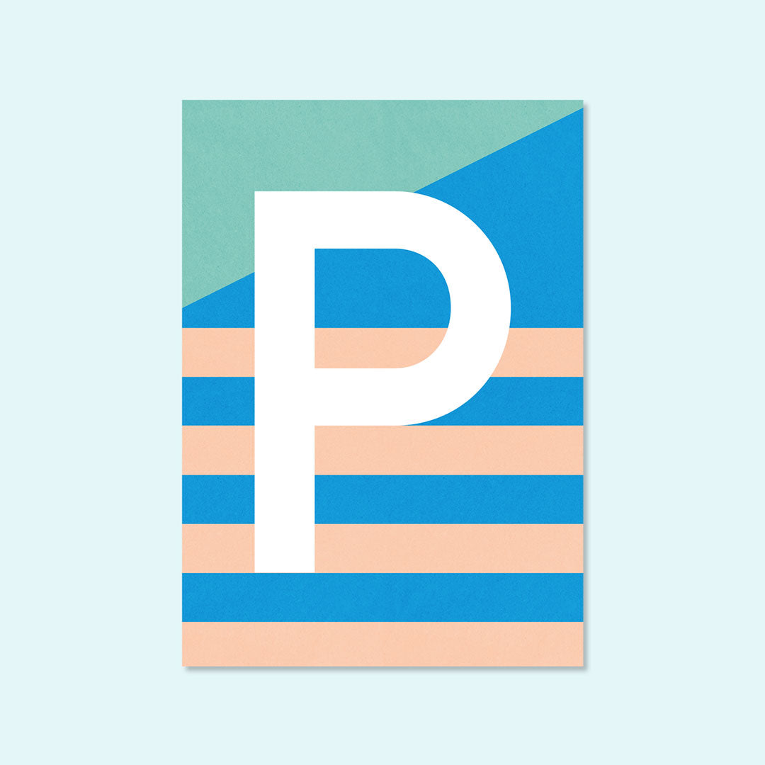 Bunte Buchstaben Postkarte "P" von Kleine Prints