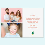 Personalisierte Weihnachtskarte mit bunter Haus-Illustration und 2 Fotos — Kleine Prints