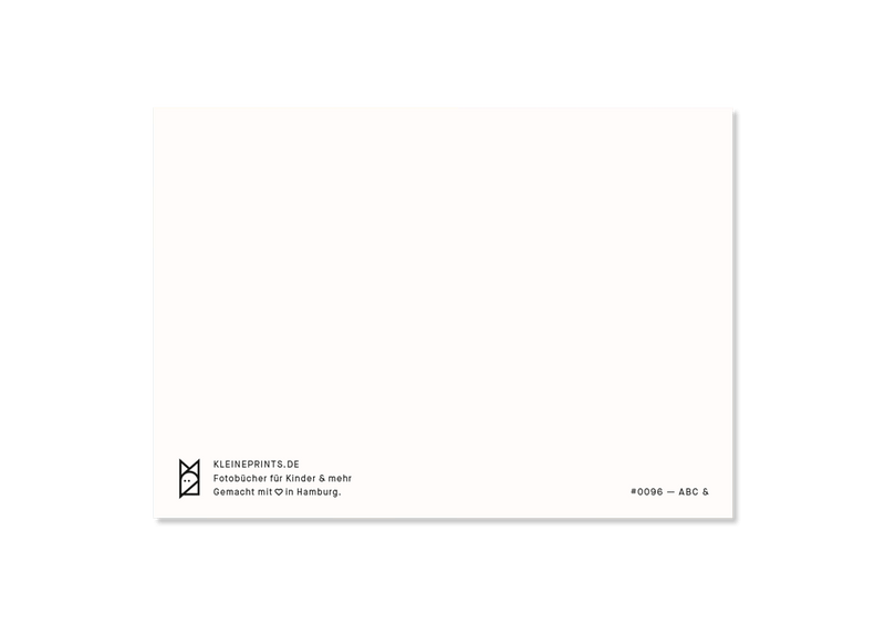 Buchstaben Postkarte & von Kleine Prints 