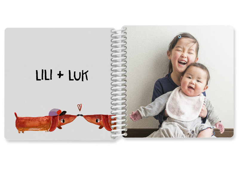 Fotobuch für Kinder HALFBIRD Design mit Dackel — Kleine Prints