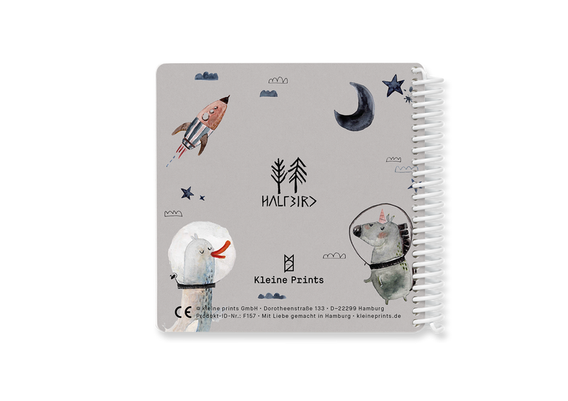 Fotobuch für Kinder HALFBIRD Design Weltall Astronaut — Kleine Prints