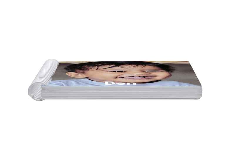 Fotobuch für Kinder mit dicken Pappseiten von Kleine Prints